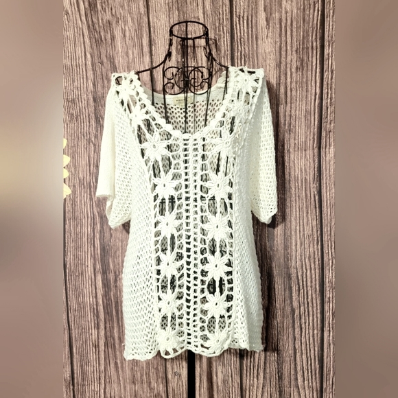 Oneworld Live and Let Live Loose Knit Crochet Top - Picture 1 of 8